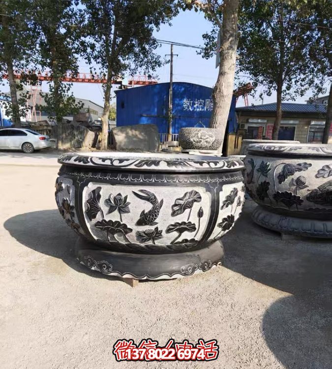 古典仿古石雕魚缸，添點家園庭院荷花水景