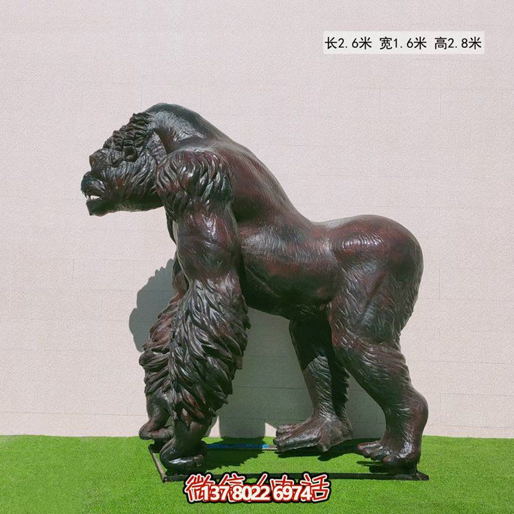 玻璃鋼仿真大猩猩動物雕塑，點綴游樂園游樂擺放